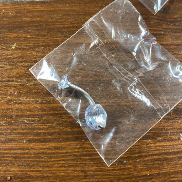 Bellybutton rings - Picture 3 of 6